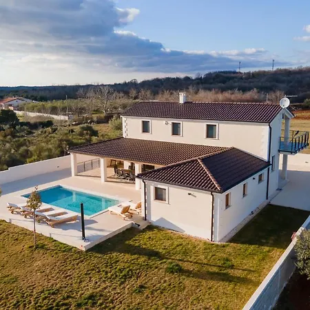 Villa Lydia *